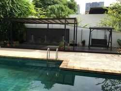 Chatsworth Road (D10), Detached #532588601